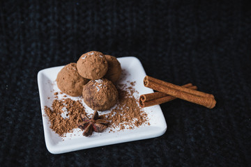 Homemade Healthy Raw Energy Sweet Balls