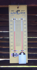 Wet bulb dry bulb thermometer