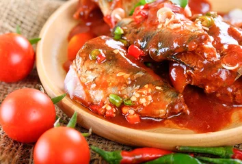 Photo sur Plexiglas Plats de repas spicy sardine with herb