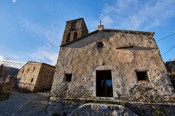 Fototapeta na wymiar Setcases village in Girona, Spain