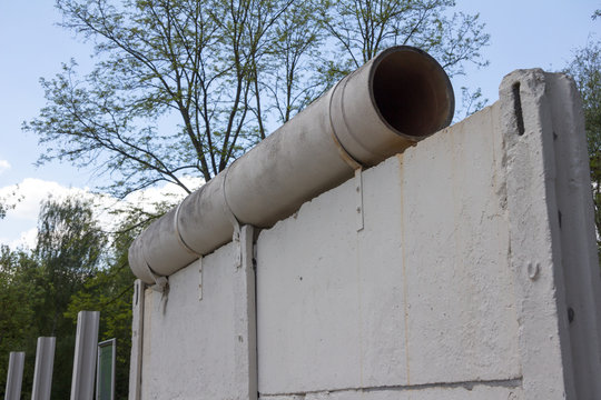 Reste der Berliner Mauer in Gro&szlig; Glienicke