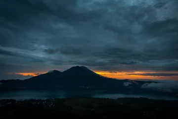 Zelfklevend Fotobehang Vulkaan vulkaan Indonesië Batur mount