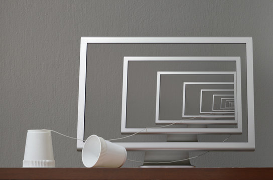 Echo chamber effect, illustrated by string telephone whose one end goes through infinite reflection effect in computer screen and comes back to audience