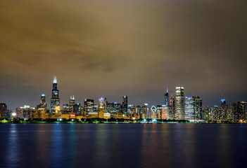 Obraz premium Chicago Skyline At Night