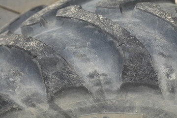 Profil von einem Bagger-Reifen