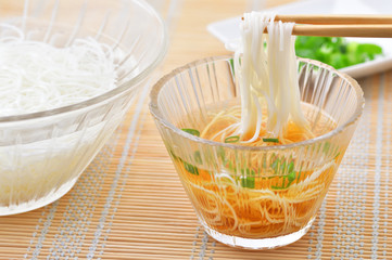 夏の味覚　素麺