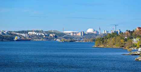 Naklejka premium City by the sea