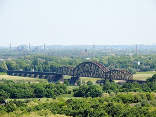 Duisburger Rheinbrücken © Claudia Paul