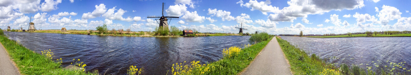 Kinderdijk windmills, panoramic view - The Netherlands