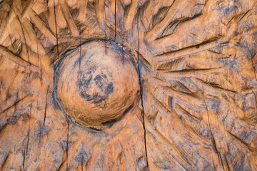Legno scolpito a mano