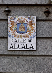 Fototapeta premium Azulejo calle alcala de madrid