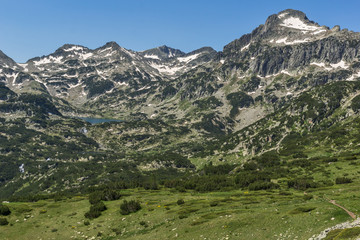 Fototapeta na wymiar Amazing Landscape of Popovo lake, Dzhangal and Kamenitsa peaks in Pirin Mountain, Bulgaria