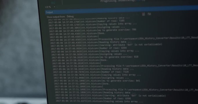 Moving code and console output of a software developer in his development environment on a computer screen