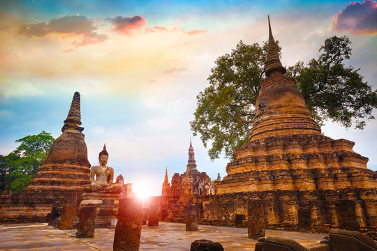 Wat Mahathat Temple at Sukhothai Historical Park, a UNESCO world heritage site., Thailand