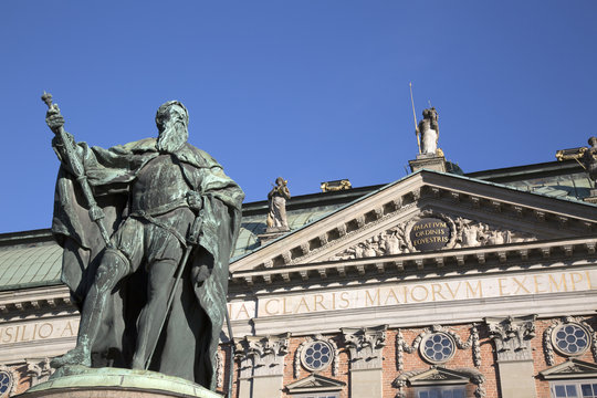 Gustavo Erici Statue by Hubert (1773); Riddarhuset - Riddarhustorget Palace; Stockholm