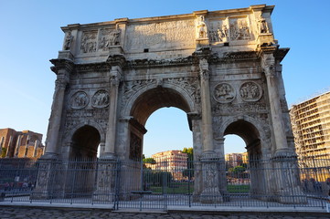Łuk Konstantyna Wielkiego w Rzymie, Włochy