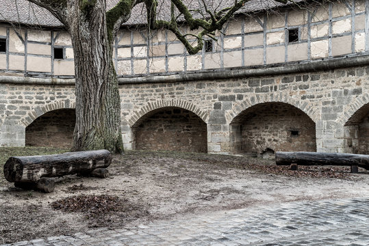 Innenhof in der mittelalterlichen Spitalbastei in Rothenburg