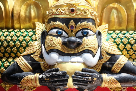 Rahu idol statue