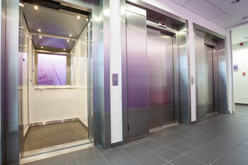 close elevator in the hall