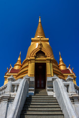 Fototapeta na wymiar Wat Tritossathep