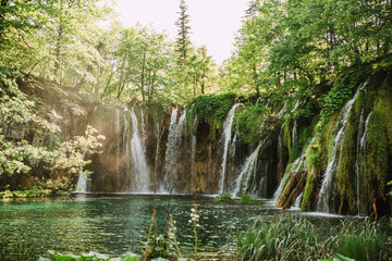 Fototapeta na wymiar Beautiful waterfalls in Plitvice lakes, Croatia