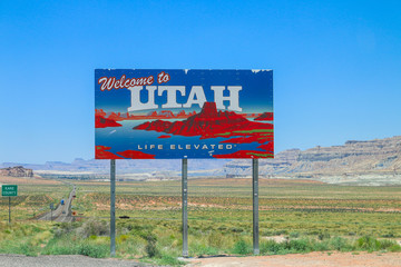Welcome to Utah sign.