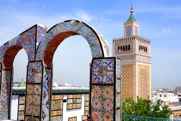 Papier Peint photo Monument historique rooftop view of the mosque in tunis