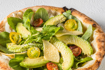 ベジタブルピッツァ　Pizza with green-yellow vegetables