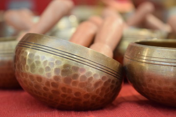 Campane tibetane al festival dell'oriente