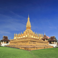 Fototapeta na wymiar SE.corner-first level wall of PhaThat Luang gold-covered stupa. Vientiane-Laos. 4855