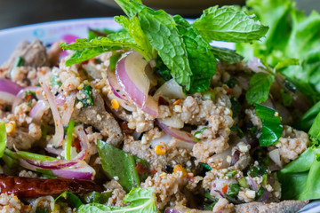 spicy minced pork salad