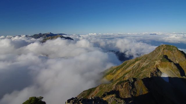 雲海と滝雲