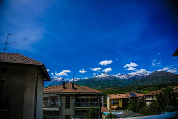 walking to biella, Stresa