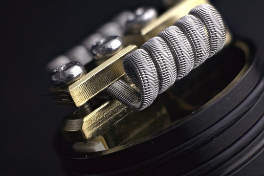 coil macro staggerton black