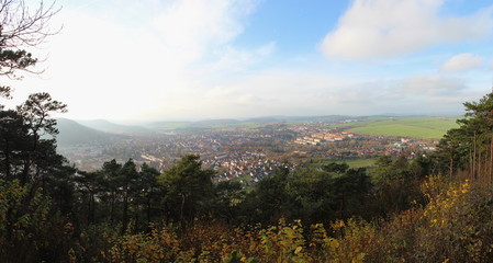 Fototapeta na wymiar Panoramablick vom Dünkreuz auf Heilbad Heiligenstadt (Eichsfeld)