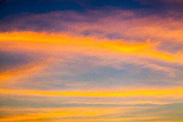 Obraz premium colorful dramatic sky with cloud at sunset