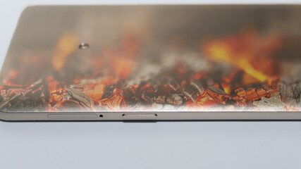 A smartphone where the back is brimming with fiery coals. Ouch, that's hot! This smartphone is absolutely brimming with overheat!