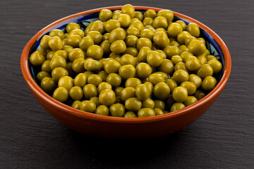 Marinated green peas