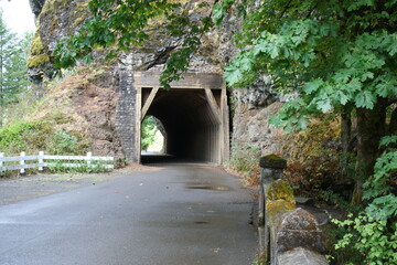 Tunnel at Multnomah falls