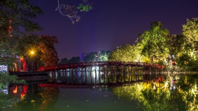 Night Timelapse of The Huc Bridge on Hoan Kiem Lake, Hanoi, Vietnam in 4k