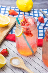 strawberry lemonade soda fruit juice