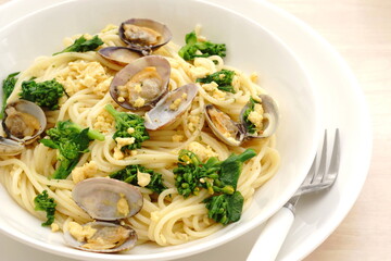 アサリ・菜の花・炒り卵のパスタ