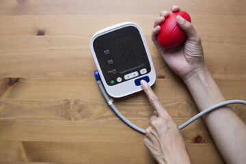 Measuring blood pressure and pulse while nervous
