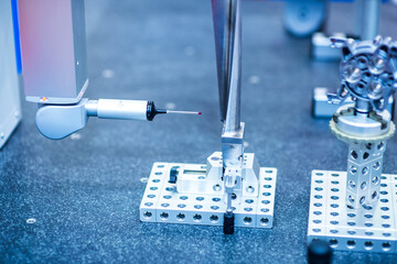 Optical transmission probe for workpiece inspection and job set-up on all sizes of machining centres and small to medium multi-tasking machines.