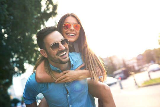 108,265 Couple Sunglasses Royalty-Free Photos and Stock Images |  Shutterstock-bdsngoinhaviet.com.vn