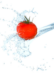 tomato in water splashes 