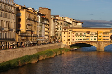Fototapeta na wymiar Sunny Bridge ''Ponte Vecchio'' in Florence Italy
