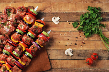 Fresh raw meat and vegetable barbecue on skewers