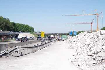 Autobahnbaustelle, Baustelle, Verkehrsbehinderung