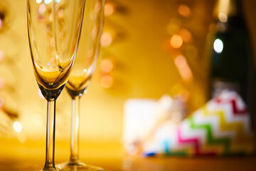 glasses of champagne